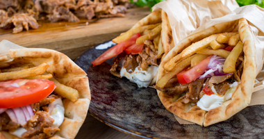 Kreikkalainen street food eli katuruoka