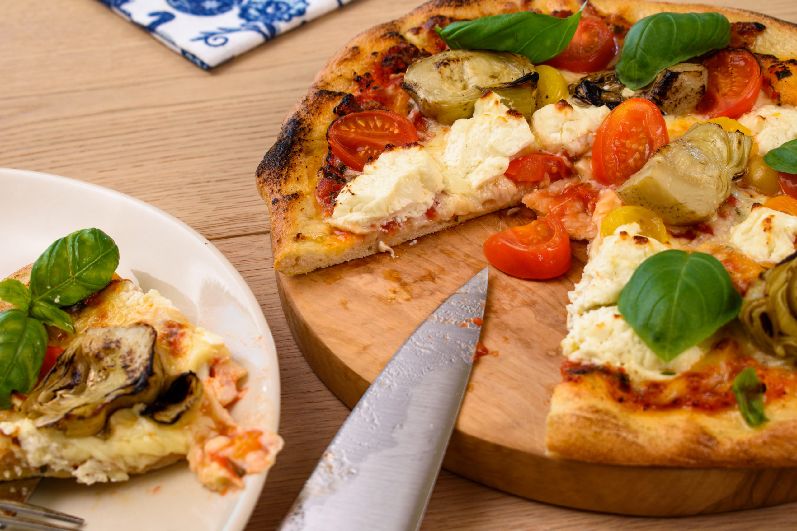 Pizza Carciofi Con Feta